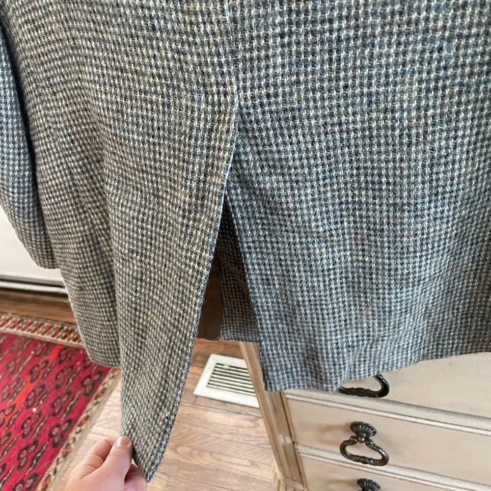 Tweed jacket - Picture 5 of 7